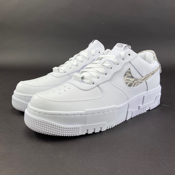 Nike Women's Air Force 1 Pixel SE Zebra Shoes - Picture 6 of 11